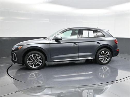2022 Audi Q5 45 S line quattro Premium