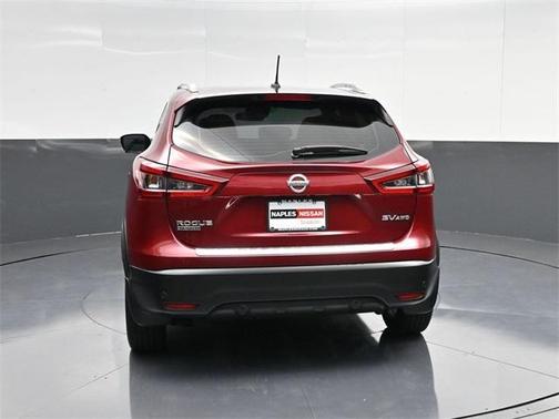 2022 Nissan Rogue Sport SV