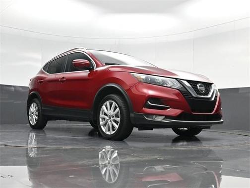 2022 Nissan Rogue Sport SV