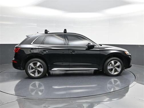 2023 Audi Q5 40 Premium