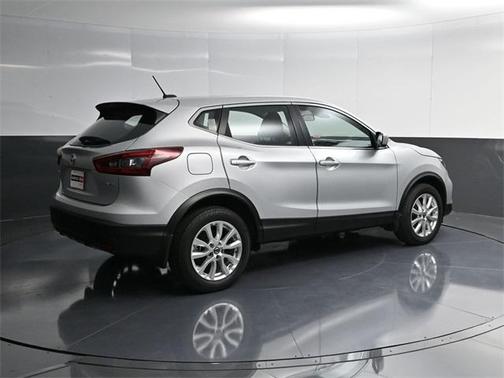 2022 Nissan Rogue Sport S