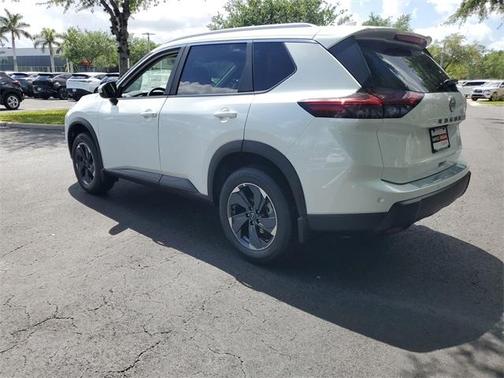 2025 Nissan Rogue SV