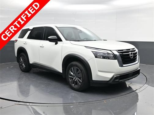2024 Nissan Pathfinder S