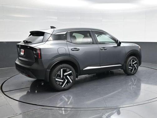 Gun Metallic 2026 Nissan Kicks SV