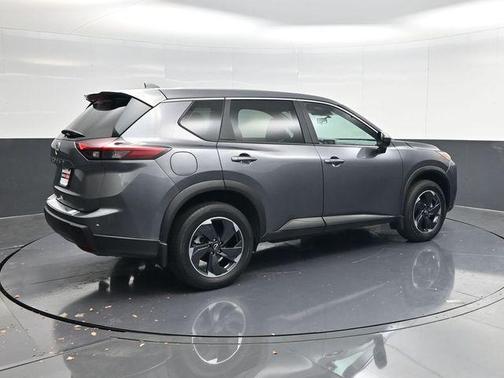 Gun Metallic 2025 Nissan Rogue SV