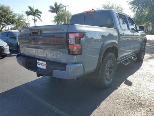 2025 Nissan Frontier PRO-4X