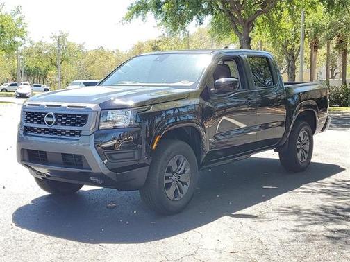 2025 Nissan Frontier SV
