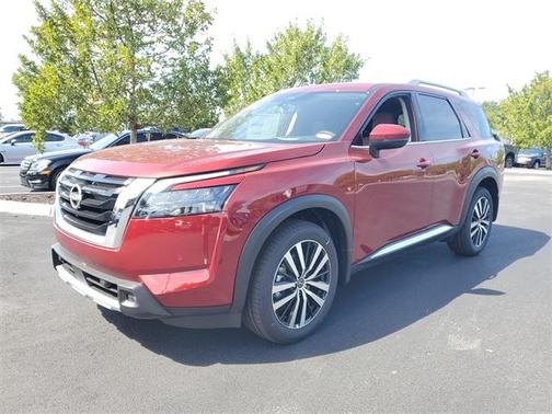 2025 Nissan Pathfinder Platinum