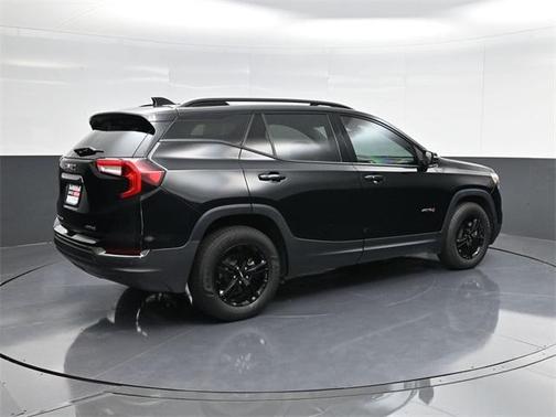 2022 GMC Terrain AT4