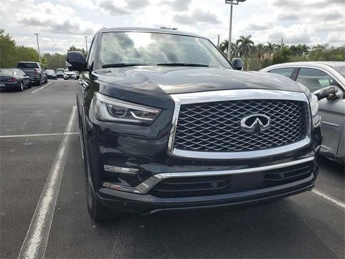2024 INFINITI QX80 Luxe