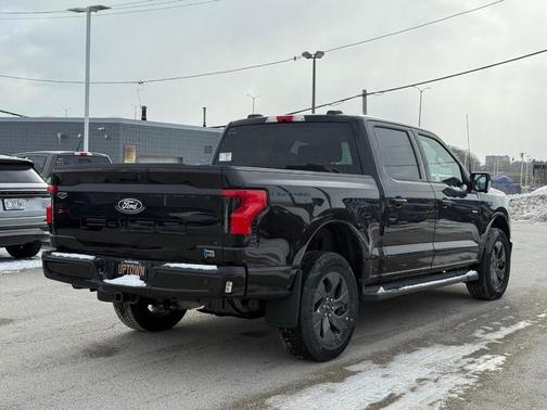 2025 Ford F-150 Lightning Flash