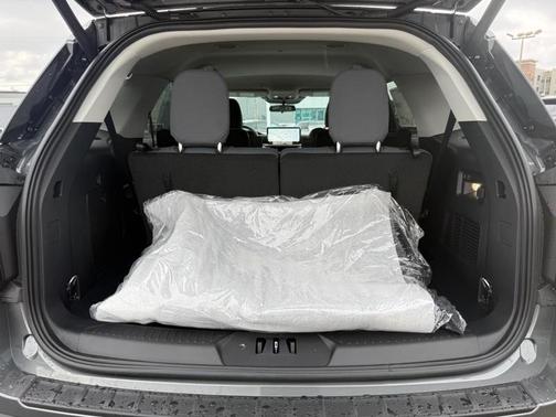 Carbonized Gray Metallic 2026 Ford Explorer Active