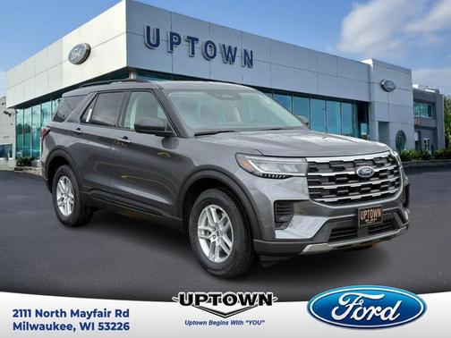 Carbonized Gray Metallic 2026 Ford Explorer Active