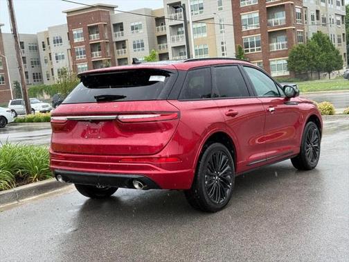 2025 Lincoln Corsair Premiere