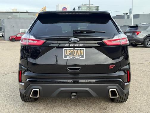 2024 Ford Edge ST