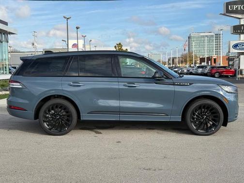 2025 Lincoln Aviator Reserve AWD