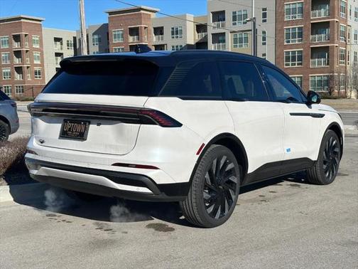 2025 Lincoln Nautilus Reserve