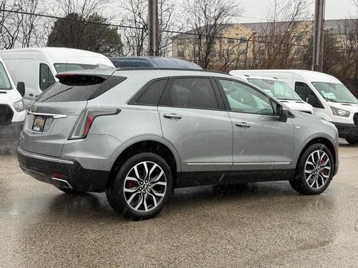 2025 Cadillac XT5 Sport