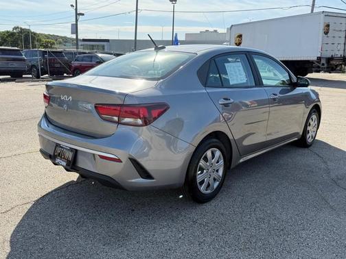 2022 Kia Rio S