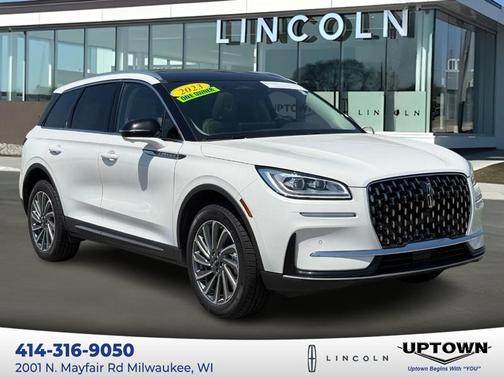 PRISTINE WHITE MET 3C 2023 Lincoln Corsair Reserve