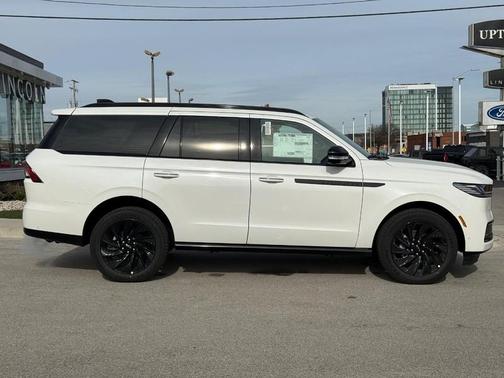 2025 Lincoln Navigator Reserve