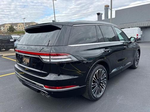 2023 Lincoln Aviator Black Label AWD