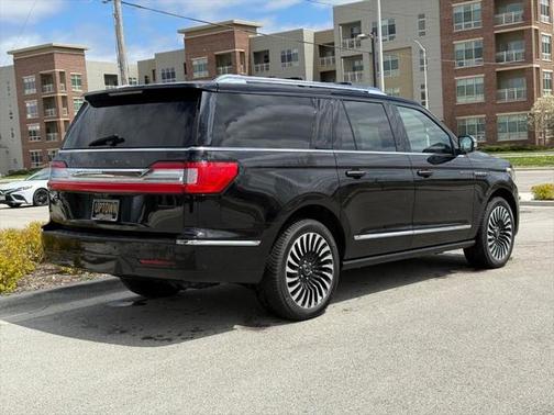 2021 Lincoln Navigator Black Label