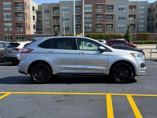 2024 Ford Edge ST Line