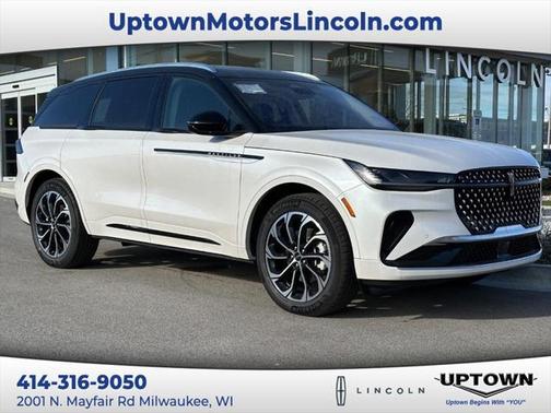 2025 Lincoln Nautilus Reserve