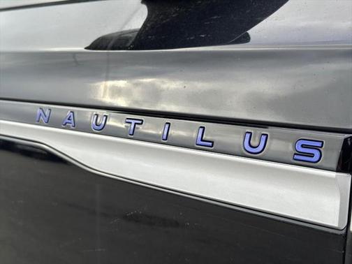 2025 Lincoln Nautilus Premiere