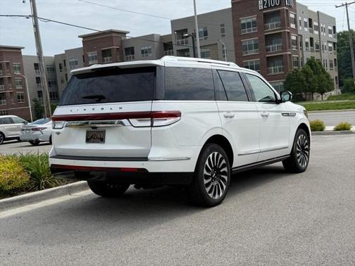 2024 Lincoln Navigator Black Label