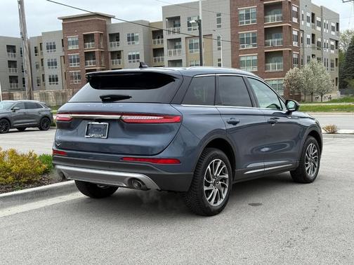 2022 Lincoln Corsair Standard