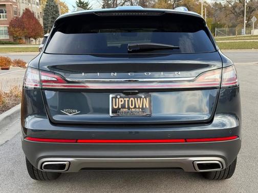 2022 Lincoln Nautilus Reserve