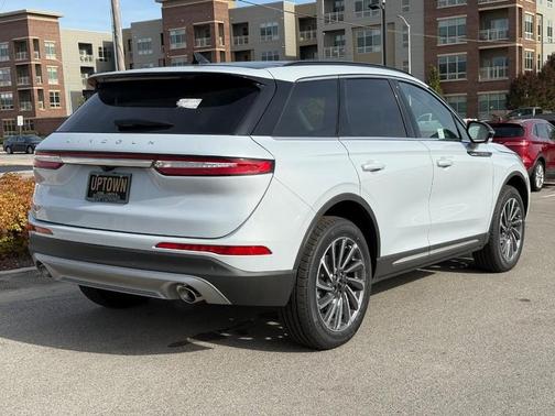 2025 Lincoln Corsair Reserve