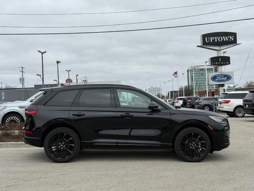 infinite black metallic clearcoat 2026 Lincoln Corsair Premiere
