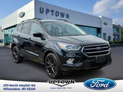 SHADOW BLACK 2017 Ford Escape SE