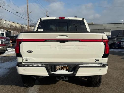 2025 Ford F-150 Lightning Platinum