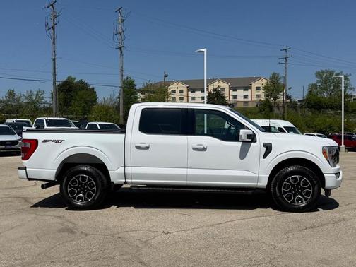 OXFORD WHITE 2023 Ford F-150 Lariat