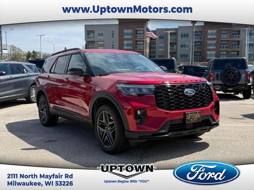 2025 Ford Explorer ST-Line