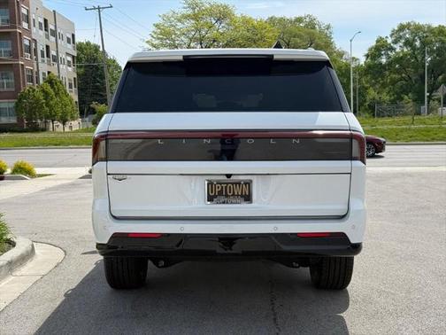 2025 Lincoln Navigator Reserve