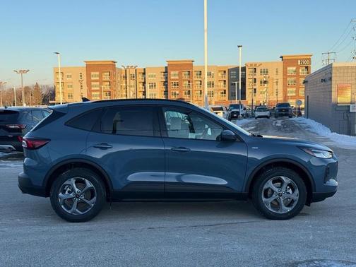 2026 Ford Escape ST-Line Select
