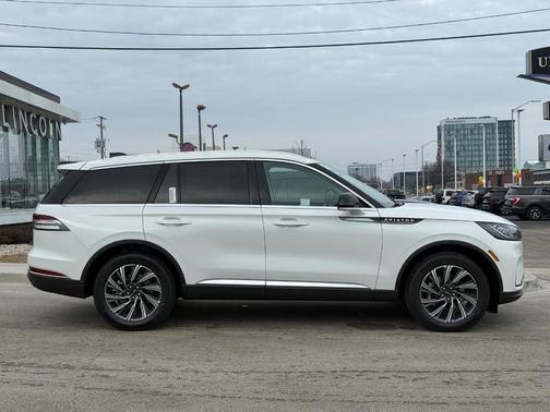 2026 Lincoln Aviator Premiere