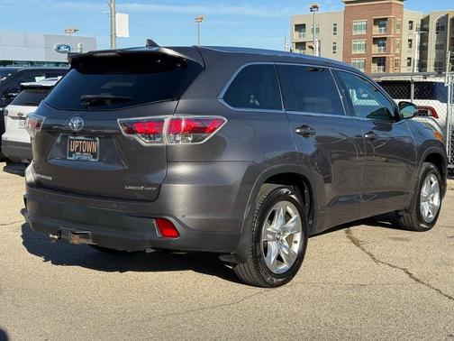 2016 Toyota Highlander Limited