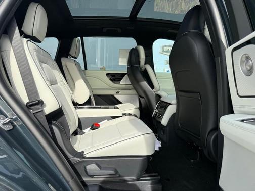 2026 Lincoln Aviator Black Label AWD