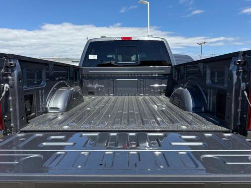 CARBONIZED GRAY METALLIC 2026 Ford F-150 Lariat