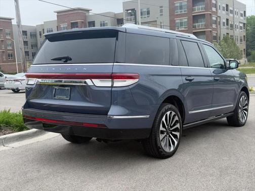 2023 Lincoln Navigator Reserve