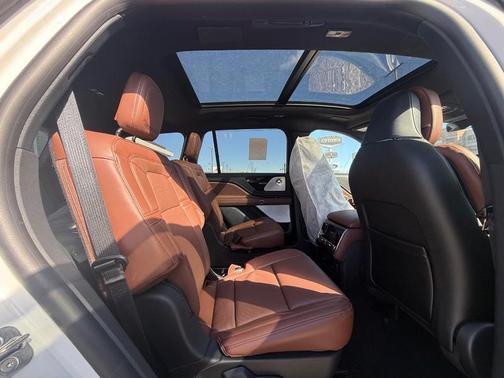 2026 Lincoln Aviator Reserve AWD