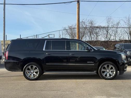 2017 GMC Yukon XL Denali