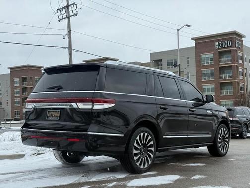 2023 Lincoln Navigator Black Label
