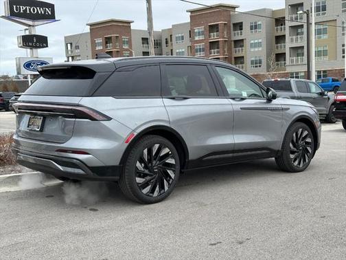 2025 Lincoln Nautilus Reserve